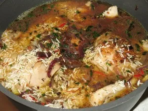 Курка в пиві з рисом