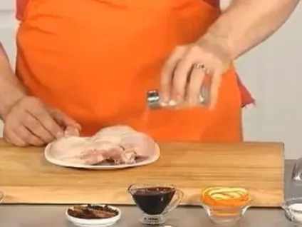 Курка в ананасовому соусі