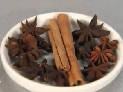 Курка в ананасовому соусі