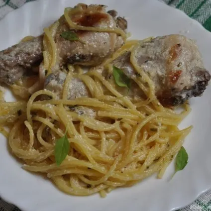 Курка зі спагеті в мультиварці, кулінарні рецепти (мультиварці) Курка зі спагеті в мультиварці, кулінарні рецепти