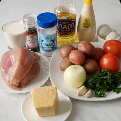 Куряче філе - сюрприз, запечене у фользі