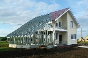 Легкі каркасні будинки з металоконструкцій (легкі) Легкі каркасні будинки з металоконструкцій