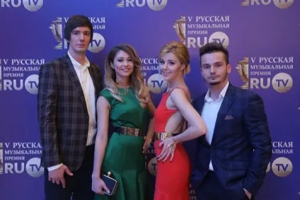 Лера козлова вимолила можливість повернутися в шоу-бізнес (barnaul) Лера козлова вимолила можливість повернутися в шоу-бізнес