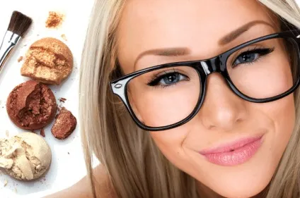 Макіяж під очки- правила створення makeup для носять окуляри (створення) Макіяж під очки- правила створення makeup для носять окуляри