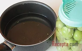 Мариновані зелені помідори на зиму - покроковий фото рецепт приготування (мариновані зелені помідори на зиму) Мариновані зелені помідори на зиму - покроковий фото рецепт приготування