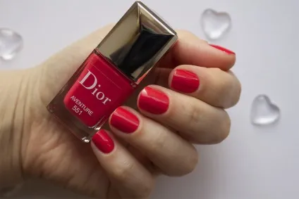 Манікюр dior vernis couture effet gel collection for spring 2014 року - ann sokolova (couture) Манікюр dior vernis couture effet gel collection for spring 2014 року - ann sokolova