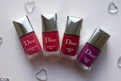 Манікюр dior vernis couture effet gel collection for spring 2014 року - ann sokolova (vernis) Манікюр dior vernis couture effet gel collection for spring 2014 року - ann sokolova