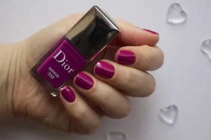 Манікюр dior vernis couture effet gel collection for spring 2014 року - ann sokolova (vernis) Манікюр dior vernis couture effet gel collection for spring 2014 року - ann sokolova