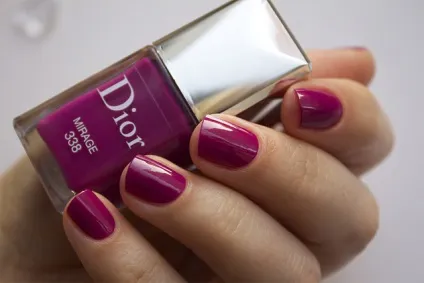 Манікюр dior vernis couture effet gel collection for spring 2014 року - ann sokolova (vernis) Манікюр dior vernis couture effet gel collection for spring 2014 року - ann sokolova