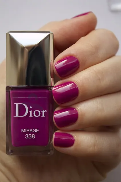 Манікюр dior vernis couture effet gel collection for spring 2014 року - ann sokolova (dior) Манікюр dior vernis couture effet gel collection for spring 2014 року - ann sokolova