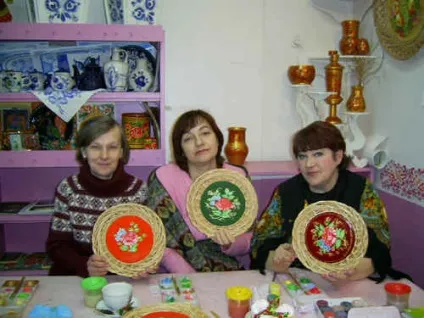 Майстер-клас з декоративно-прикладного мистецтва - веселка жостовські підносів (жостовські) Майстер-клас з декоративно-прикладного мистецтва - веселка жостовські підносів