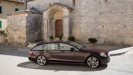 Стежимо за спробою універсала mercedes cls створити новий жанр (задньої частини машини) Стежимо за спробою універсала mercedes cls створити новий жанр