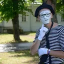 Ми живемо, як можемо, а вони - як ми допоможемо »(живемо) Ми живемо, як можемо, а вони - як ми допоможемо »