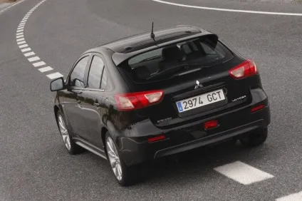 Mitsubishi lancer x sportback - відгуки, ціни та характеристики, огляди авто, автомобільні новини (відгуки) Mitsubishi lancer x sportback - відгуки, ціни та характеристики, огляди авто, автомобільні новини