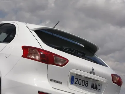 Mitsubishi lancer x sportback - відгуки, ціни та характеристики, огляди авто, автомобільні новини (ціни) Mitsubishi lancer x sportback - відгуки, ціни та характеристики, огляди авто, автомобільні новини
