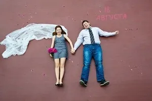 Молодята придумали дуже оригінальну ідею для весільної фотосесії - woman s day (фотосесії) Молодята придумали дуже оригінальну ідею для весільної фотосесії - woman s day