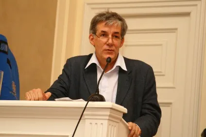 Може, вирішив відпочити царедворці - про зниклий президенті путини (вирішив) Може, вирішив відпочити царедворці - про зниклий президенті путини