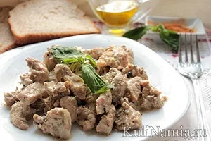 М'ясо тушковане в сметані
