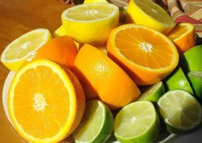 Напій для гурманів - лимонад з апельсинів (лимонад апельсинів лимонів) Напій для гурманів - лимонад з апельсинів