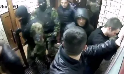 Начальник поліції викликав наряд, коли його не пустили без огляду в ресторан (начальник) Начальник поліції викликав наряд, коли його не пустили без огляду в ресторан