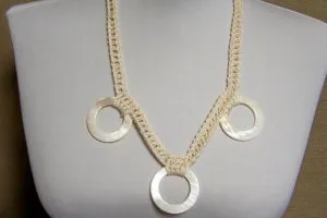 Незвичайні в'язані кольє і намиста гачком, nicehandmade - в'язання гачком для будинку (намиста) Незвичайні в'язані кольє і намиста гачком, nicehandmade - в'язання гачком для будинку