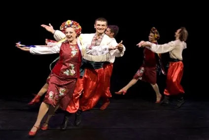 Народний танець козачок - веселощі і бадьорість духу (веселощі) Народний танець козачок - веселощі і бадьорість духу