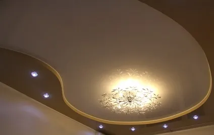 Новий стиль, головна