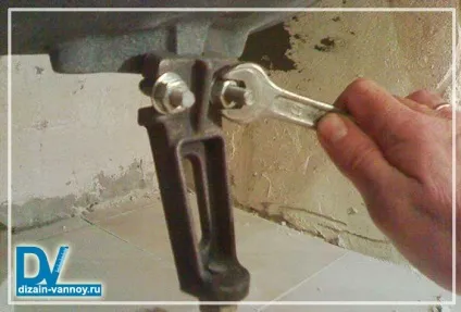 Ніжки для ванни - варіанти установки і види декоративних опор (установки) Ніжки для ванни - варіанти установки і види декоративних опор