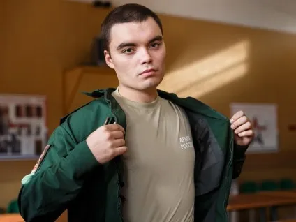 Новий заклик і знову нова форма, si vis pacem, para bellum! (Pacem) Новий заклик і знову нова форма, si vis pacem, para bellum!