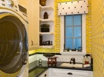 Огляд жовтих шпалер в інтер'єрі, фото жовтих стін в поєднанні з чорним, сірим, білим, зеленим (поєднанні) Огляд жовтих шпалер в інтер'єрі, фото жовтих стін в поєднанні з чорним, сірим, білим, зеленим