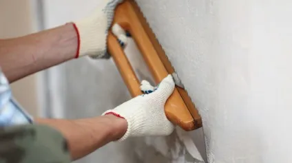 Спочатку роблять стелю або клеют шпалери, які особливості у цих варіантів (цих) Спочатку роблять стелю або клеют шпалери, які особливості у цих варіантів