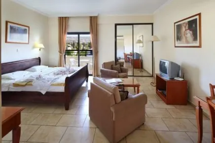 Готель panareti coral bay resort 4, корал бей (panareti) Готель panareti coral bay resort 4, корал бей