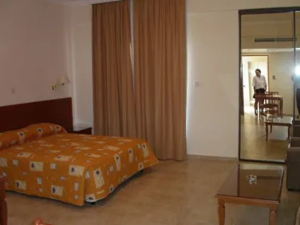 Готель panareti coral bay resort 4, корал бей (coral) Готель panareti coral bay resort 4, корал бей