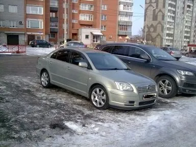 Відгуки власників toyota avensis (тойота Авенсіс) з фото (тойота Авенсіс) Відгуки власників toyota avensis (тойота Авенсіс) з фото