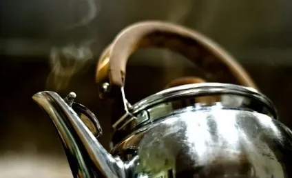 Опік окропом перша допомога, лікування в домашніх умовах (лікування) Опік окропом перша допомога, лікування в домашніх умовах