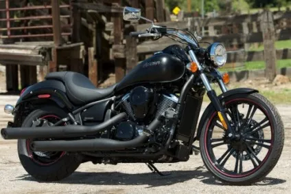 Відмінності drag star classic від custom
