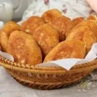 Пиріжки з картоплею - (більше 34 рецептів) з фото на (смачні печені пиріжки м'ясом) Пиріжки з картоплею - (більше 34 рецептів) з фото на
