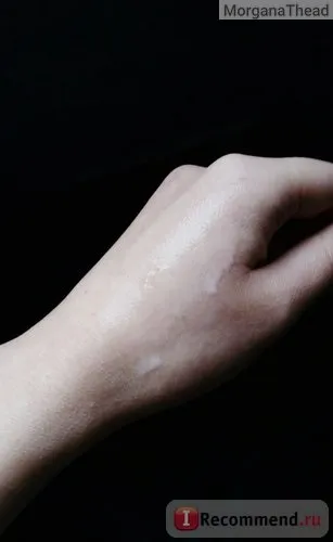Пілінг для обличчя tony moly floria brightening peeling gel - «порятунок для чутливої ​​шкіри -
