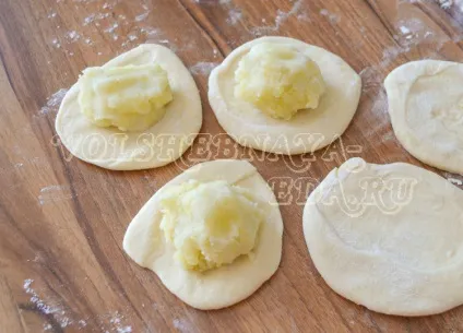 Пиріжки з картоплею (картоплею) Пиріжки з картоплею
