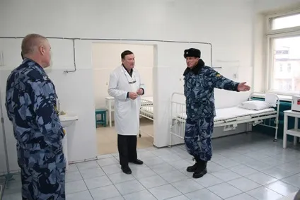 Чому люди помирають у в'язниці як влаштована тюремна медицина (Фонду захист прав) Чому люди помирають у в'язниці як влаштована тюремна медицина