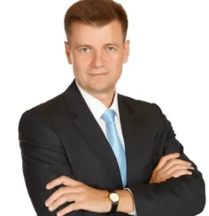 Пластичний хірург зірок «катя жужа дзвонить а чи не зробити груди ще більше»