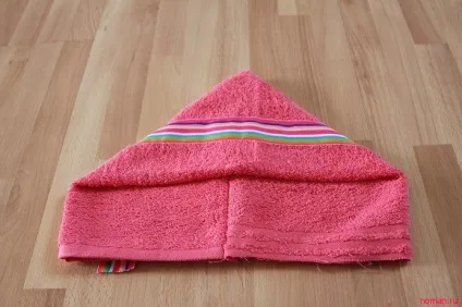 Рушник з капюшоном для дітей