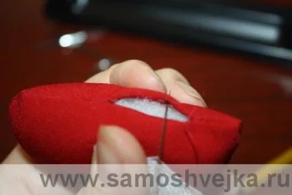 Подушка з сердечками - самошвейка - сайт для любителів шиття і рукоділля (майстер-клас з виготовлення подарунка на день закоханих своїми руками) Подушка з сердечками - самошвейка - сайт для любителів шиття і рукоділля