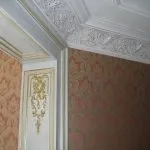 Стельовий плінтус для пвх панелей