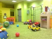 Спортивна стінка для дітей