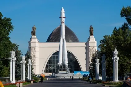 Прогулянка по ввц - як цікаво і з користю провести час всією родиною - (колись входили склад) Прогулянка по ввц - як цікаво і з користю провести час всією родиною -