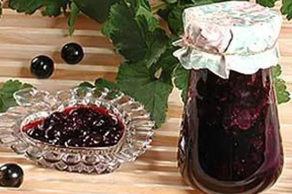 Прості і смачні компоти з чорної смородини (компоти) Прості і смачні компоти з чорної смородини