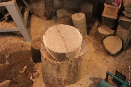 Процес виготовлення дубової миски - ярмарок майстрів - ручна робота, handmade (наждачний папір) Процес виготовлення дубової миски - ярмарок майстрів - ручна робота, handmade