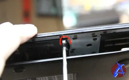 Розбирання ноутбука toshiba satellite l850 (розбирання) Розбирання ноутбука toshiba satellite l850