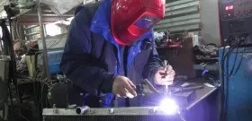 Ремонт автомобільних радіаторів - виявляємо поломки і чиним самі відео (ремонт) Ремонт автомобільних радіаторів - виявляємо поломки і чиним самі відео